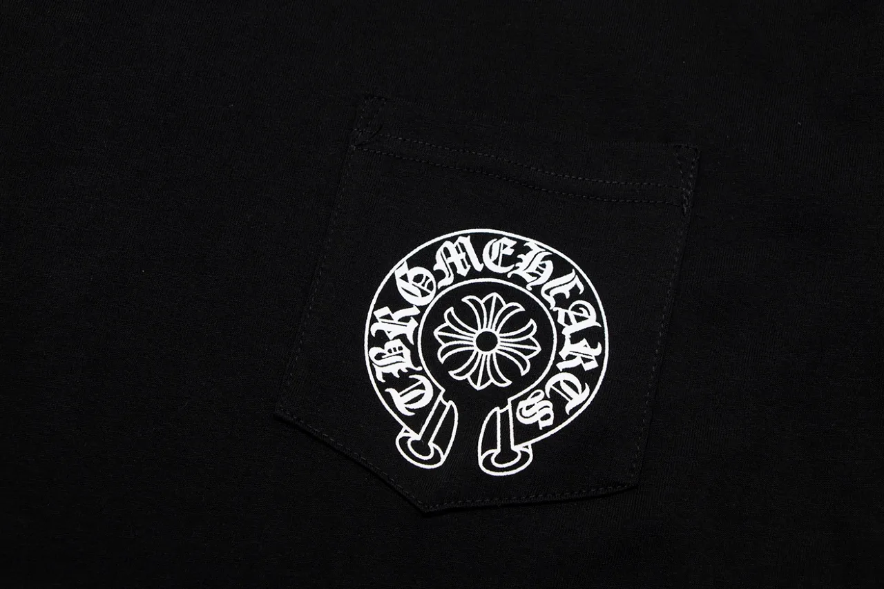 P140 Chrome Hearts Chrome Hearts Classic Horseshoe Sanskrit Watch Bag Printed Short Sleeve Size: SMLXL Color: Black
